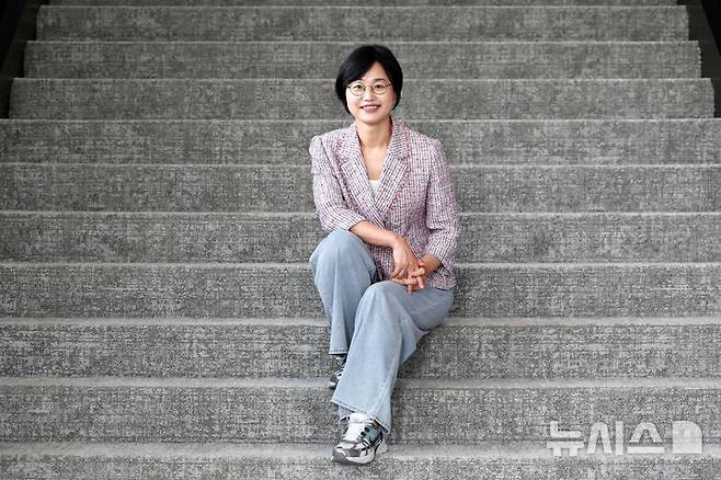 [서울=뉴시스] 박진희 기자 = 박선희 GS문화재단 대표가 지난 19일 서울 강남구 GS아트센터에서 인터뷰 하고 있다. 2025.08.25. pak7130@newsis.com