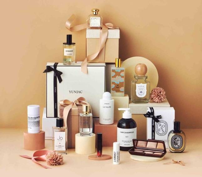 스몰 럭셔리 제품들. 신세계인터내셔날 제공