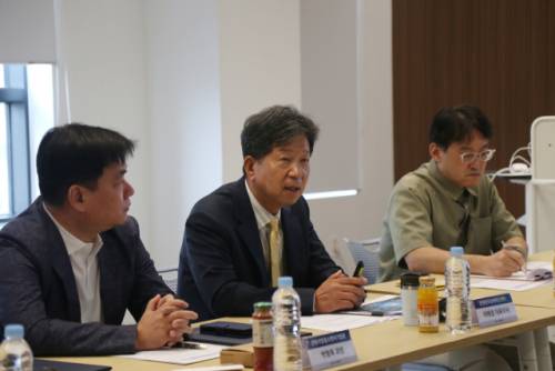 ◇강원창조경제혁신센터(대표이사:이해정)는 26일 센터내 포레스트홀에서