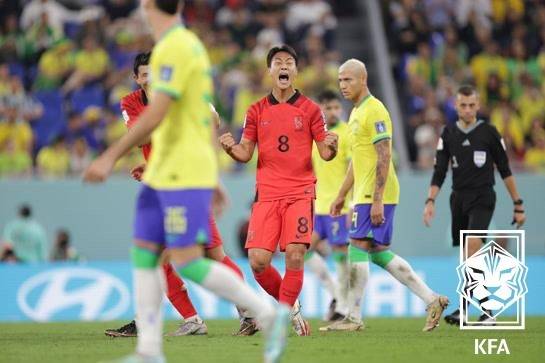 2022 카타르 월드컵 16강전 당시 브라질을 상대로 득점을 기록한 백승호. /사진=대한축구협회