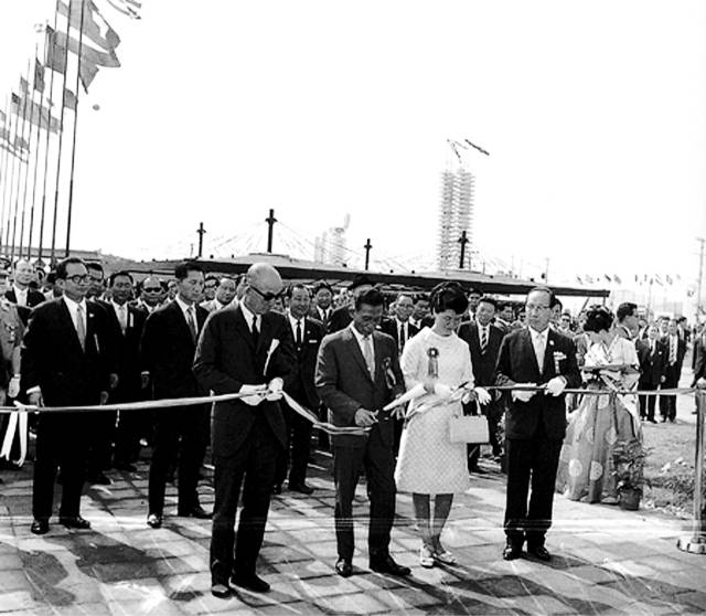 1968년 9월 9일 서울디지털국가산업단지(옛 한국수출산업공업단지) 2단지 부지에서 열린