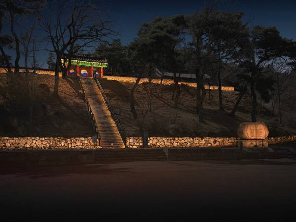 경주 상서장의 야간경관 조명 모습