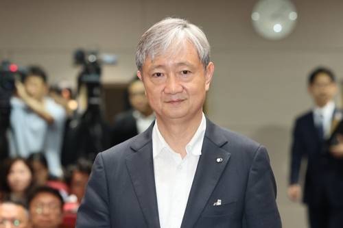 이찬진 신임 금융감독원장이 지난 14일 서울 여의도 금융감독원에서 열린 취임식에 입장하고 있다. [연합뉴스]