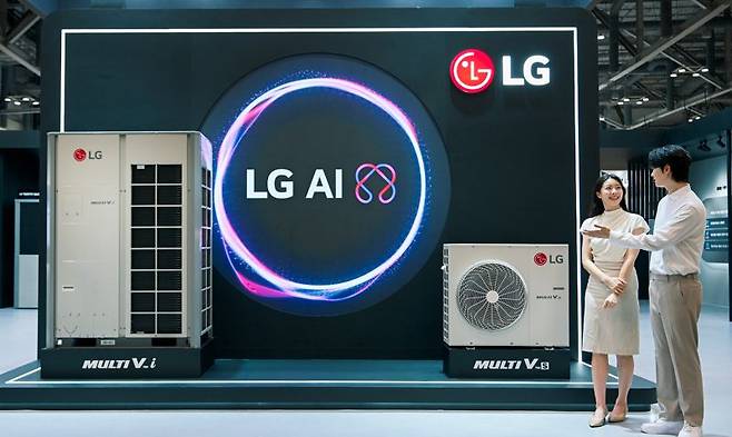 'LG전자 시스템에어컨 ‘멀티브이 아이(Multi V i)와 ‘멀티브이 에스(Multi V S)’ 이미지. LG전자 제공