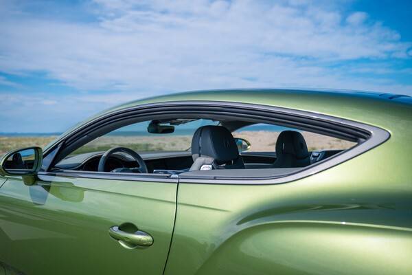 벤틀리 컨티넨탈 GT 스피드