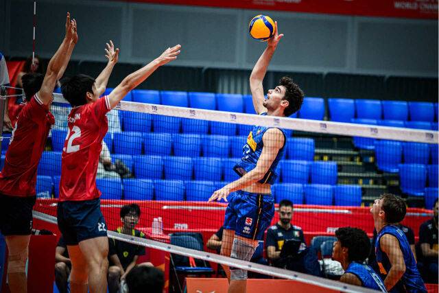 한국 U21 남자배구 대표팀이 이탈리아에 패하며 8강행 티켓을 내주고 말았다./FIVB