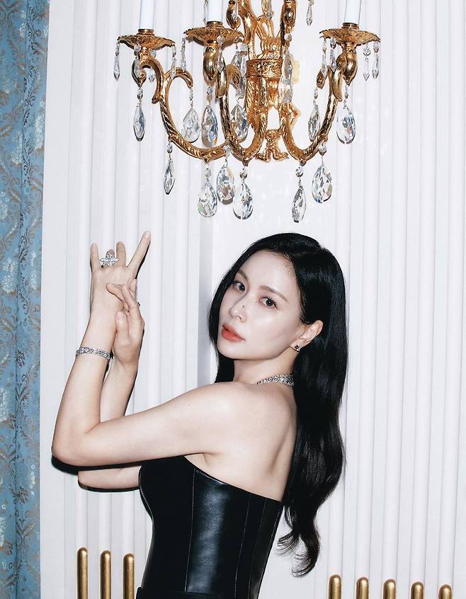 사진=고소영 소셜미디어, 하퍼스 바자 코리아