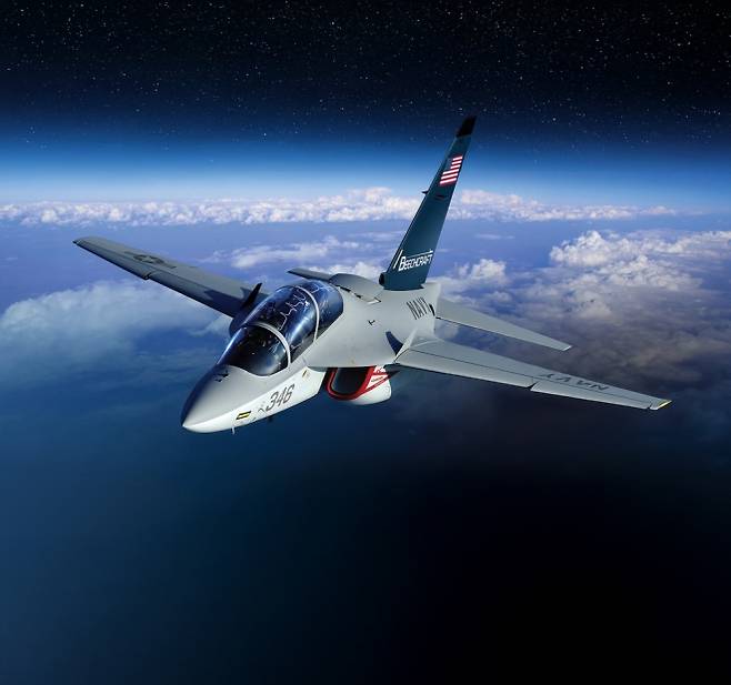 이탈리아 레오나르도의 M-346 기반의 M-346N. 텍스트론