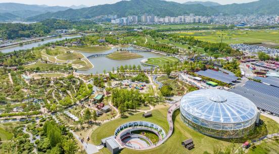 순천만국가정원 동문 일원. /전남도 제공