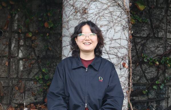 진주에서 인디가수로 활동 중인 신주현. /주성희 기자