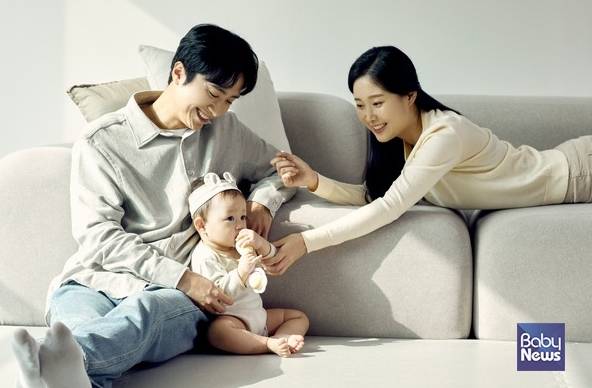 임신한 근로자에게는 90일의 출산전후휴가가 부여된다. 출산전후휴가가 끝나는 날 이전까지 고용보험에 가입된 기간이 180일 이상(합산)이어야 한다. ⓒ베이비뉴스