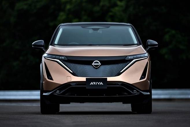 닛산 아리야