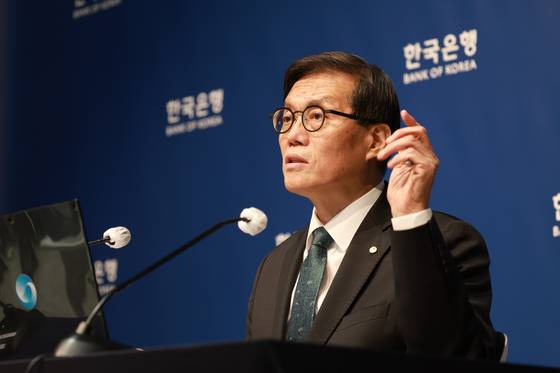 Bank of Korea Gov. Rhee Chang-yong speaks in a press conference following the Monetary Policy Board meeting held in the bank's building in central Seoul on Thursday. [BANK OF KOREA]