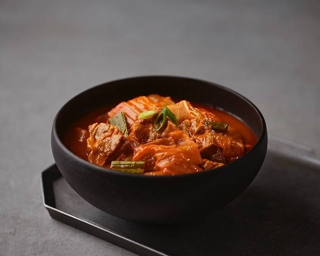 프리미엄 간편식 롯데호텔 김치찌개  / 사진 = 롯데호텔앤리조트