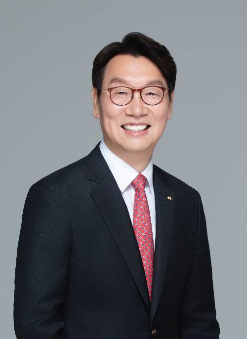 최근 곽희필 ABL생명 대표가 전국 50개 지점을 대상으로 현장 경영에 들어갔다./사진=ABL생명