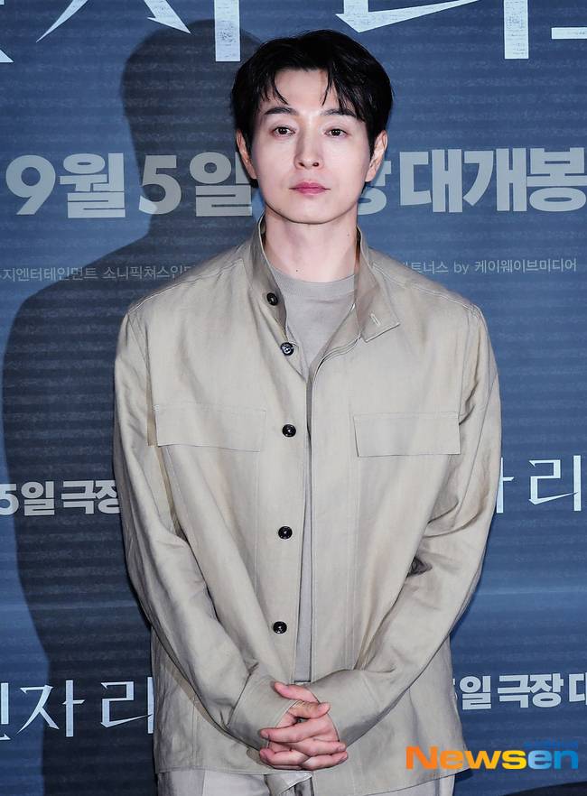 정성일