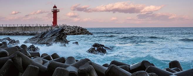 정동 심곡 바다부채길. /최갑수