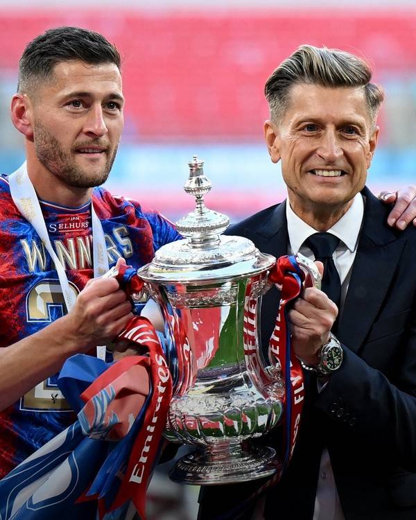 2024-2025 잉글랜드 FA컵 우승을 차지한 크리스탈팰리스. 크리스탈팰리스 X 캡쳐