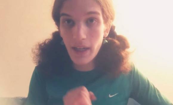 로빈 웨스트먼(23)이 미국 미네소타주 미니애폴리스에 있는 '수태고지 가톨릭 학교'의 총격 사건 용의자로 지목됐다. 사진은 해당 인물. [사진=로이터/연합뉴스]