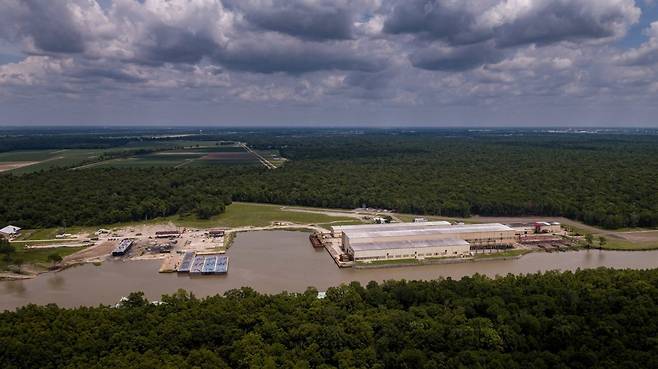 미국 루이지애나아 공장 전경. /사진=SNT홀딩스 제공