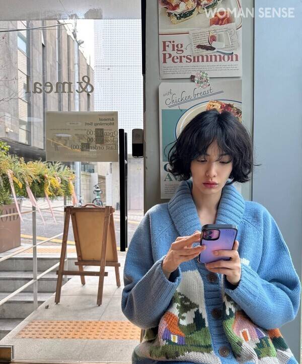 @jin_a_nana