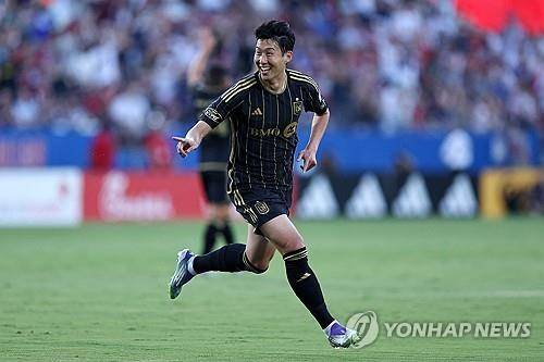 MLS 데뷔골 세리머니를 펼치는 손흥민 [Getty Images via AFP=연합뉴스]