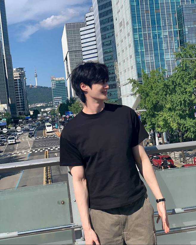 사진 = 변우석 인스타그램