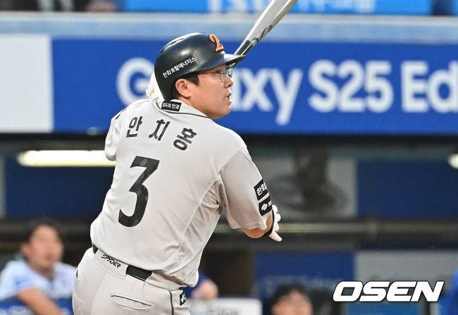 [OSEN=대구, 이석우 기자]  한화 이글스 안치홍 2025.06.26 / foto0307@osen.co.kr