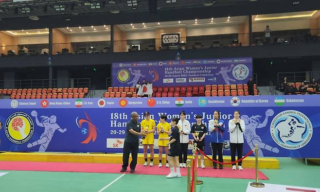 김보경(왼쪽에서 네 번째). /사진=대한핸드볼협회 제공