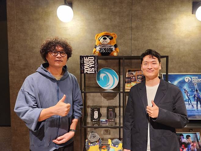 -&nbsp;박원영&nbsp;아시아 퍼시픽 커머셜 파트너십 총괄(좌),&nbsp;신지섭&nbsp;VCT 퍼시픽 총괄
