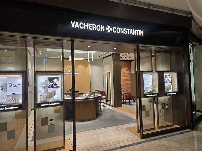 서울 시내 한 백화점의 바쉐론콘스탄틴 매장. /최종석 기자