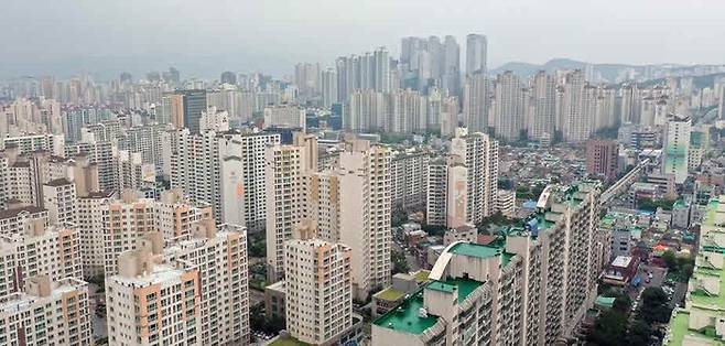 지방 한 아파트 단지 전경 [사진출처=연합뉴스]