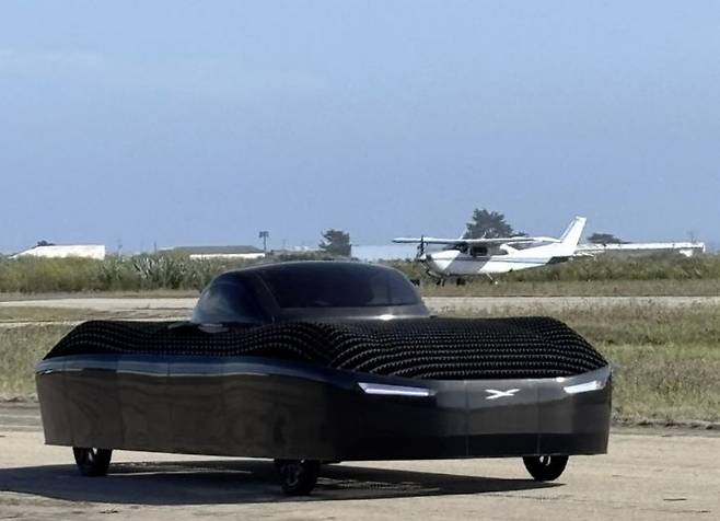 [서울=뉴시스] 미국에서 세계 최초의 하늘을 나는 전기자동차가 시험비행에 나선다. (사진=알레프 에어로노틱스 홈페이지 캡처) 2025.08.29 *재판매 및 DB 금지