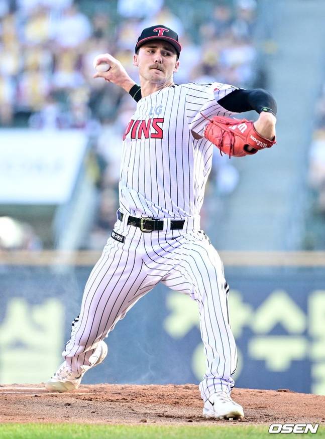 역투를 펼치고 있는 톨허스트.