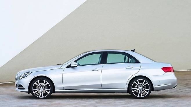 메르세데스 벤츠 구형 E클래스