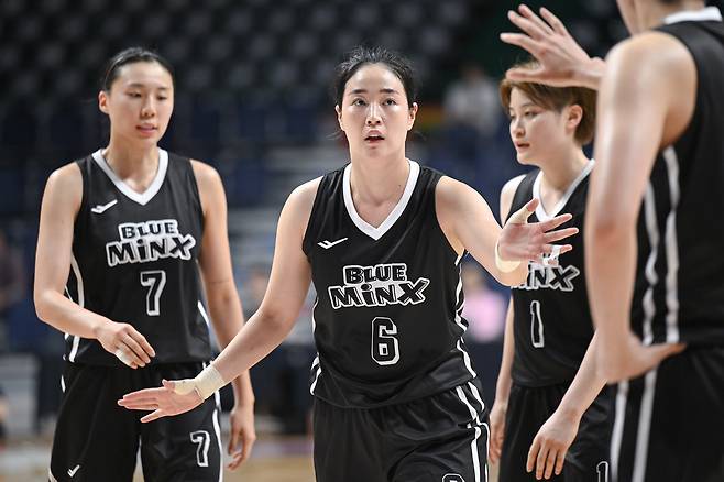 용인 삼성생명 선수들. (WKBL 제공)