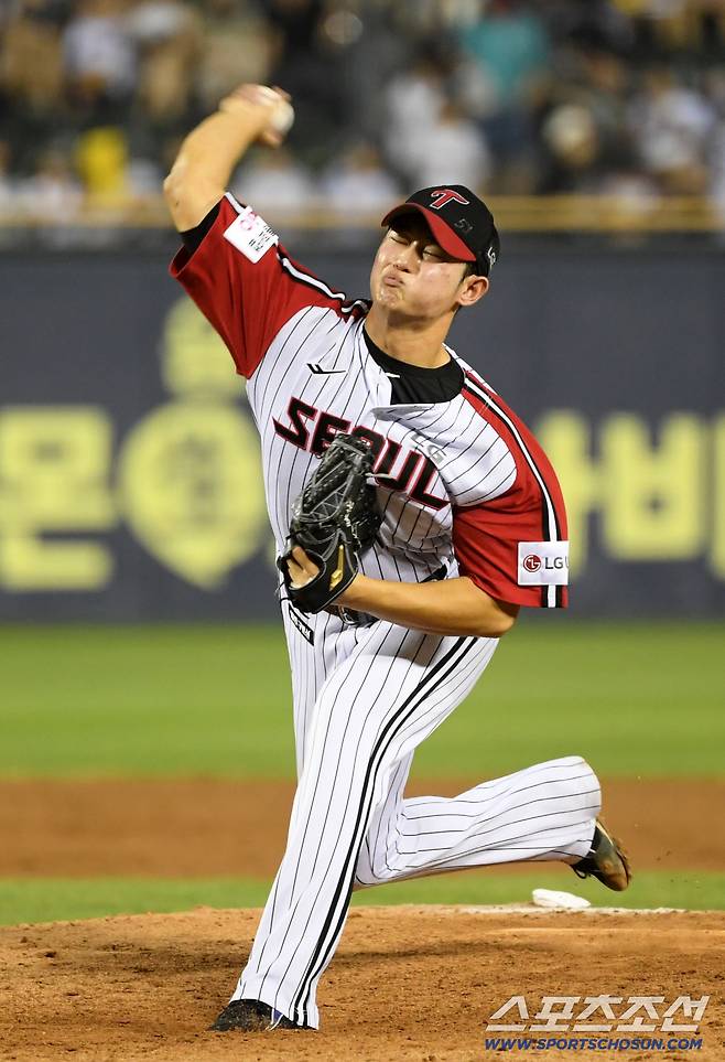 31일 잠실구장에서 열린 LG 트윈스와 키움 히어로즈 경기. LG 김영우가 역투하고 있다. 잠실=박재만 기자 pjm@sportschosun.com/2025.08.31/