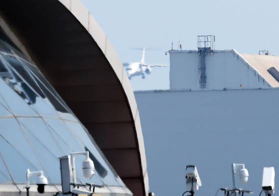 An Air Koryo plane arrives in Beijing on Aug. 31. [NEWS1]