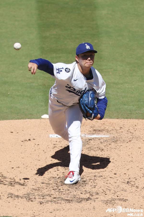 야마모토는 7이닝 1실점 호투했다. 사진(美 로스앤젤레스)=ⓒAFPBBNews = News1