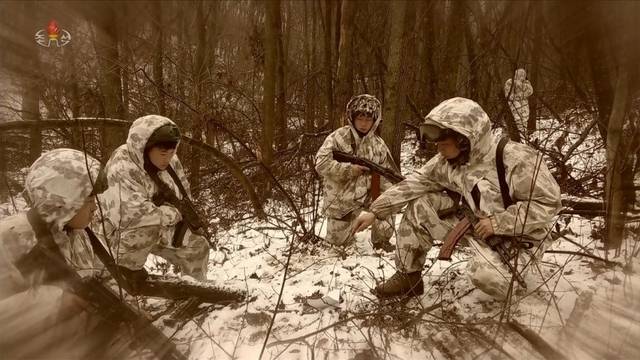 8월 31일 조선중앙TV가 공개한 우크라이나 전쟁에 참전한 북한군의 전투 영상 기록물. 조선중앙TV 연합뉴스