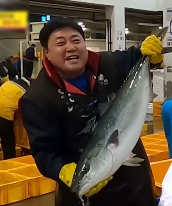 야구 국가대표 출신 양준혁이 경북 포항에서 운영 중인 방어 양식장의 연매출이 30억원에 달한다고 밝혔다. [KBS 2TV ‘사장님 귀는 당나귀귀 귀’ 방송화면 캡처]