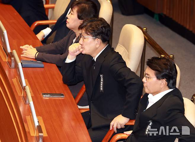 [서울=뉴시스] 고승민 기자 = 권성동 국민의힘 의원이 1일 서울 여의도 국회에서 열린 제429회 국회(정기회) 개회식에 출석하고 있다. 2025.09.01. kkssmm99@newsis.com
