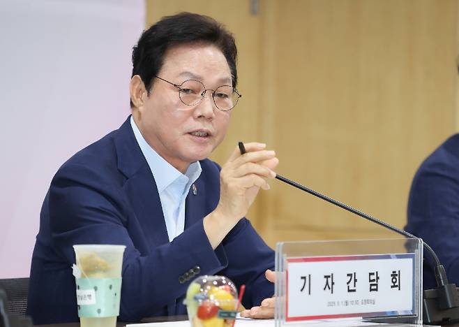 박완수 경남지사 기자간담회. 경남도청 제공