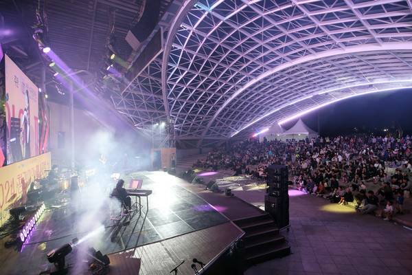 2024년 청라에서 열린 '와인페스티벌' 현장 사진 [사진 = 인천경제청]