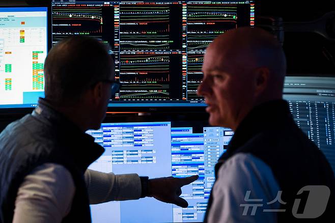 뉴욕증권거래소 트레이더들  ⓒ 로이터=뉴스1