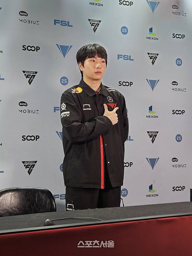 T1 김유민이 25일 서울 잠실DN콜로세움에서 열린 2025 FSL 서머 C조 경기 승리 후 취재진 인터뷰에 응하고 있다. 잠실 | 강윤식 기자 skywalker@sportsseoul.com