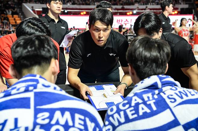 김효범 감독. 사진제공=KBL