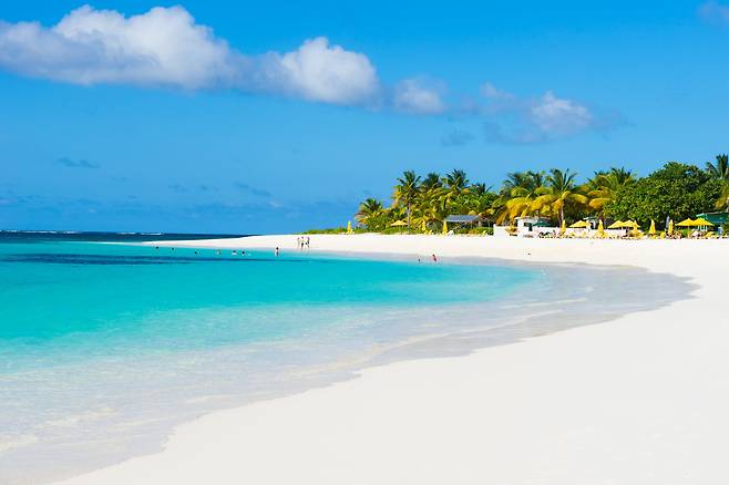 앵귈라 해변./flickr