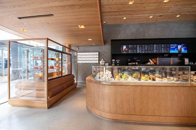 투썸 2.0 강남 케이크 쇼케이스. 투썸플레이스 제공