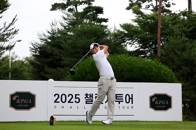 2025 시즌 KPGA 챌린지투어에서 2승을 기록하고 있는 김상현. KPGA 제공